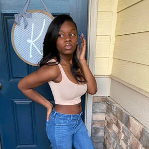 Meet your Posher, Zykira